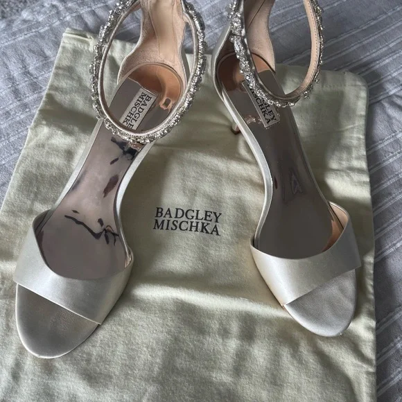 Badgley Mischka bridal heel - Picture 2 of 5